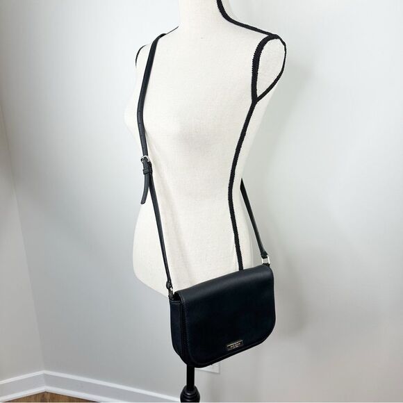 Kate Spade small black leather shoulder Cross body purse - Picture 1 of 16